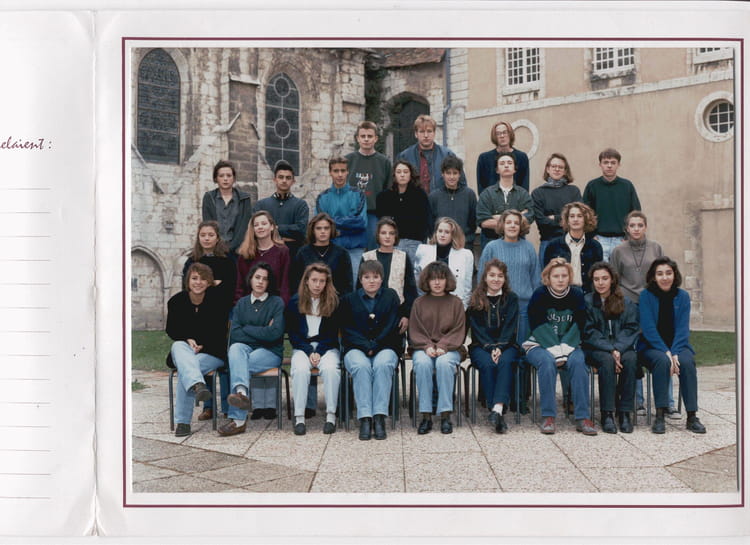 Photo de classe Première B de 1992, Lycée Marceau Copains d'avant