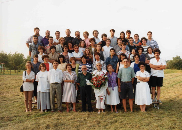 Photo de classe Départ en retraite de melle LARBAIGT Micheline de 1993