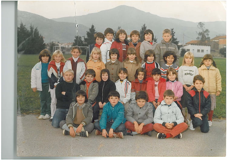 Photo de classe Ce 1 de 1982, Ecole Primaire (Saint Andre) Copains d