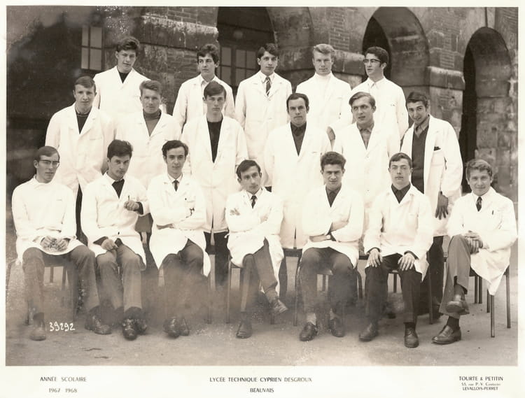 Carte Postale Ancienne Beauvais – École Cyprien Desgroux (CPA 60) – Début 1900