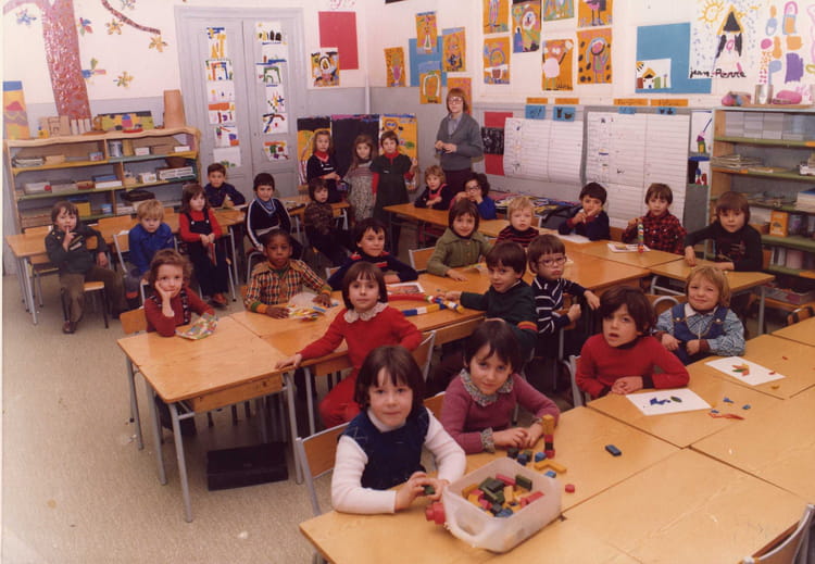 Photo de classe Maternelle grande section de 1977, ECOLE SAINT JOSEPH ...