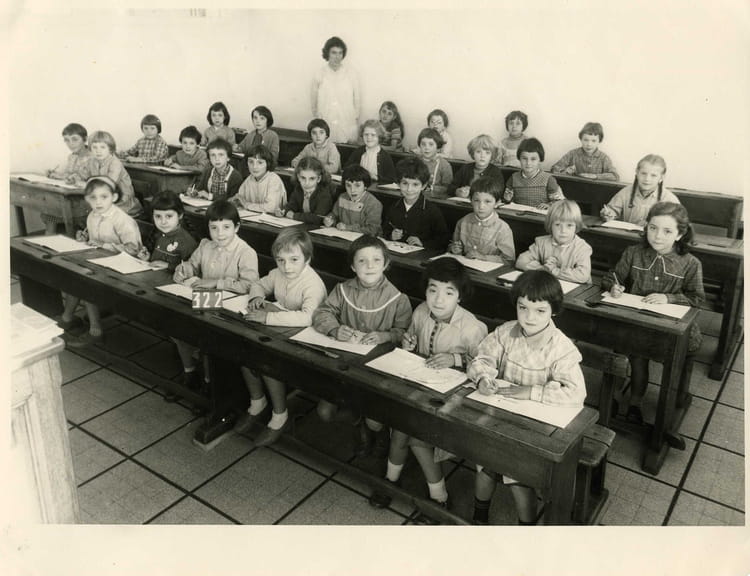 Photo de classe CE1 de 1961, Collège Saintecécile Copains d'avant