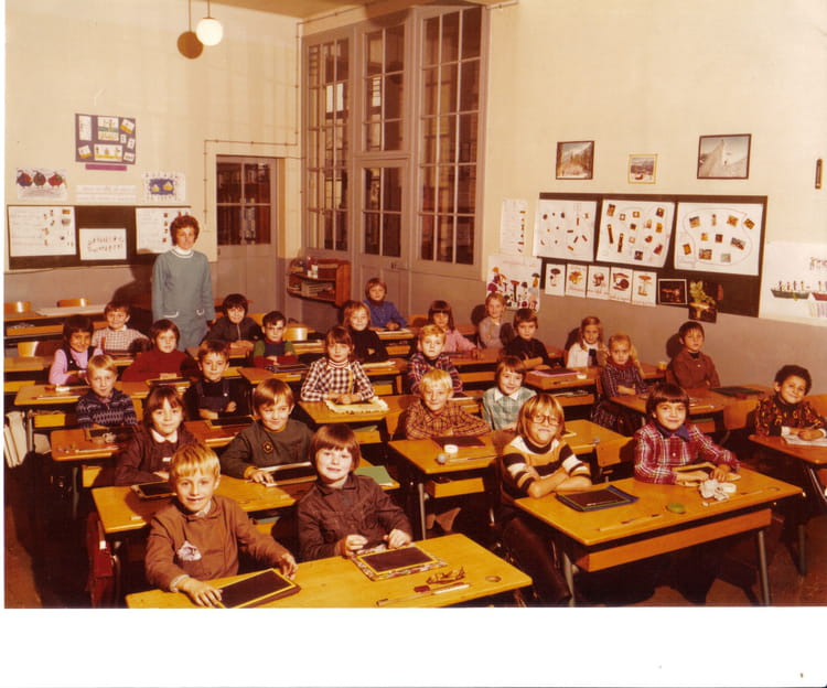 Photo de classe CE1 LOUIS BLANC de 1973, ECOLE LOUIS BLANC - Copains d