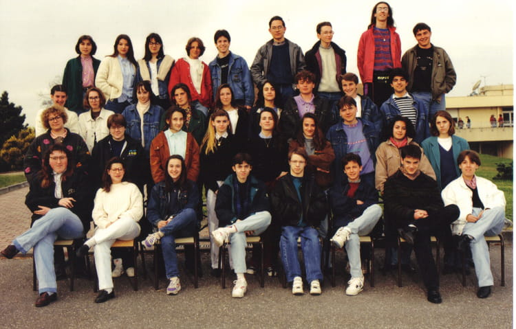 Photo de classe 2nde de 1991, Lycée Jean Moulin - Copains d'avant