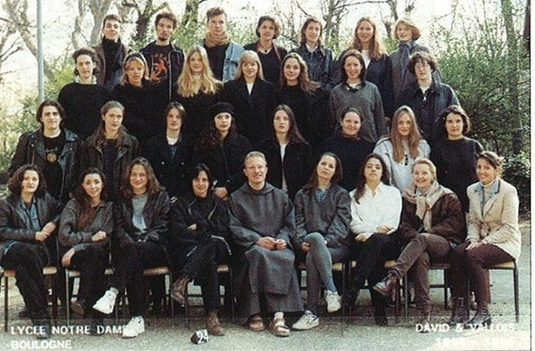 Photo de classe Terminale L de 1995, NOTRE DAME DE BOULOGNE - Copains d ...