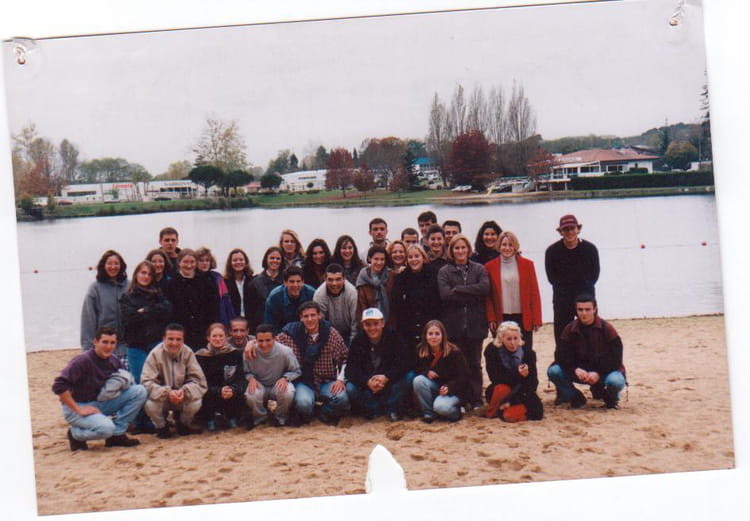 Photo de classe Terminale STT ACC et ACA de 1997, Lycée Privé Saint ...