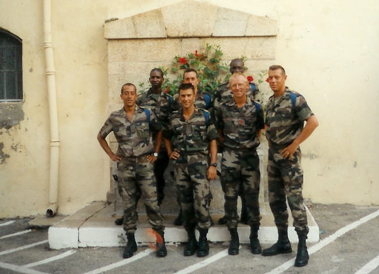 Photo de classe PHOTO DE CORSE 1998 de 1998, 110 Ri Copains d'avant