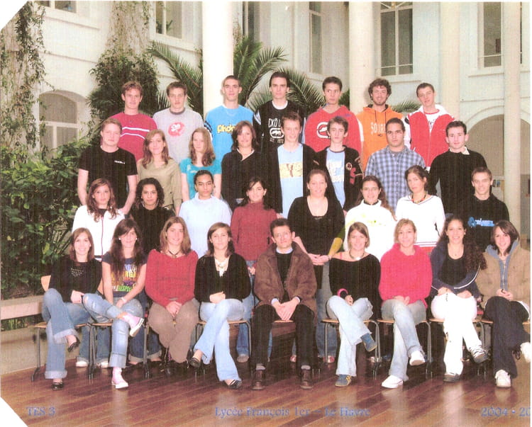 Photo de classe T ES de 2004, Lycée François 1er - Copains d'avant