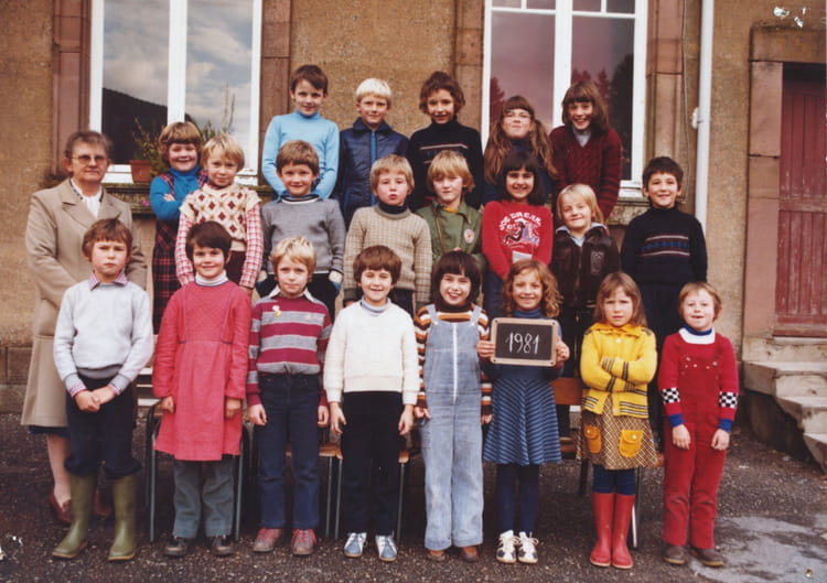 Photo de classe Cp de 1981, ECOLE PRIMAIRE - Copains d'avant
