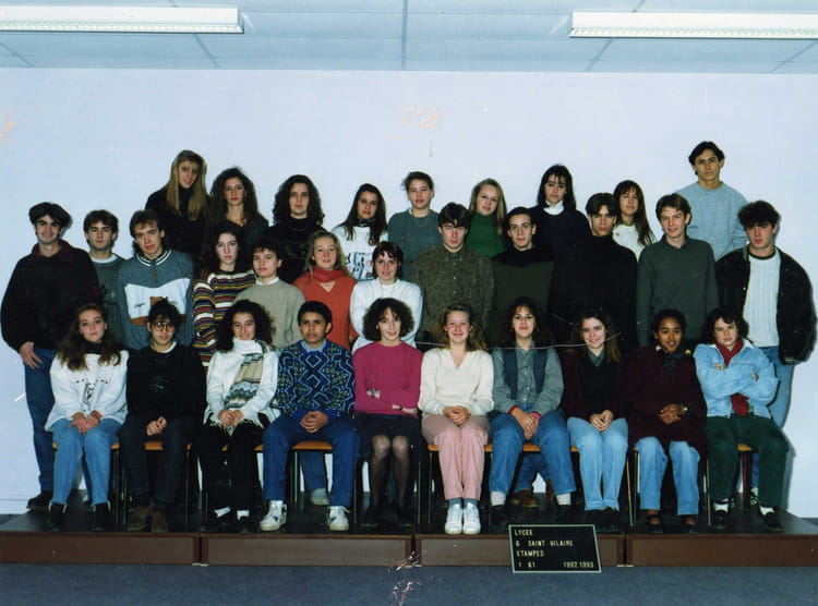 Photo de classe 1ERE G1 LYCEE GEOFFROY ST HILAIRE ETAMPES de 1993