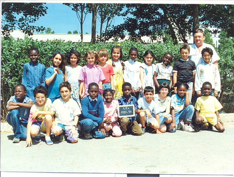 Photo de classe CE2 (1990/1991) de 1990, école Max Marchand Copains d