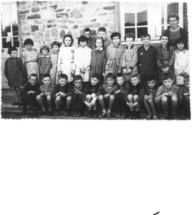 Photo de classe CE2/CM1 WATIGNY de 1966, Ecole Elise (Watigny