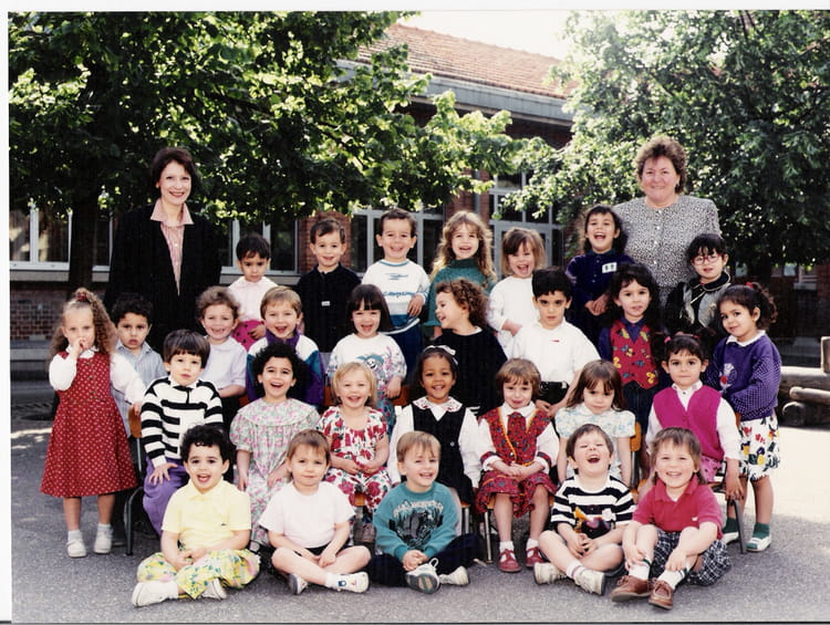 Photo De Classe 1ere Ann e De Maternelle De 1990 ECOLE ETIENNE DOLET photo-de-classe-1ere-ann-e-de-maternelle-de-1990-ecole-etienne-dolet