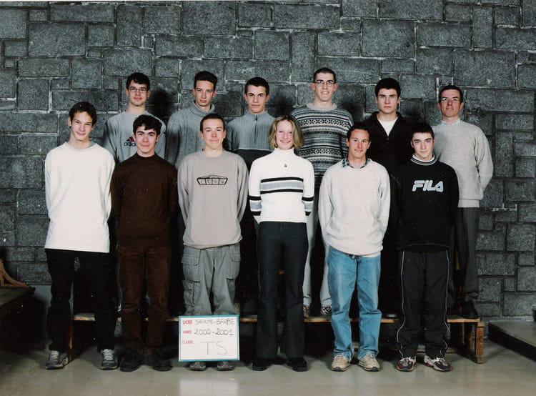 Photo de classe Terminale S de 2001, Lycée Saintebarbe Copains d'avant