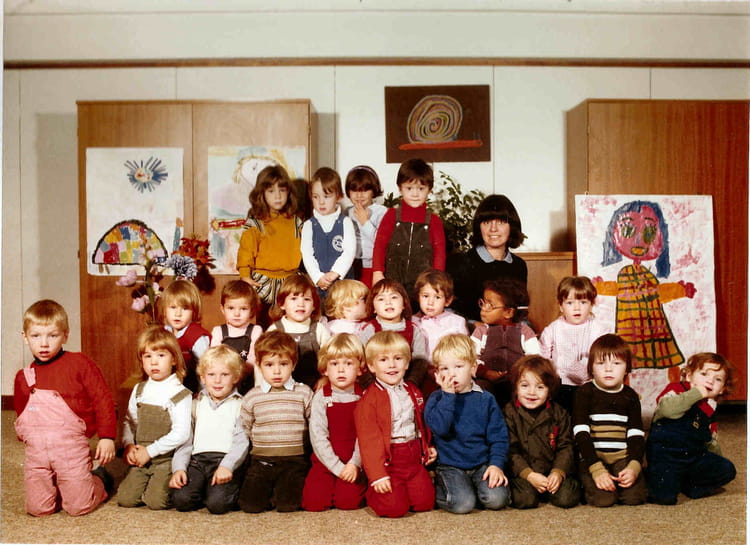 Photo De Classe Maternelle Petite Ou Moyenne Section De 1982 Ecole 