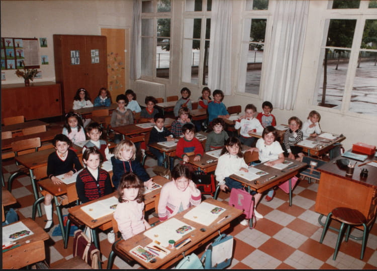 Photo de classe CP 1983 - 1984 de 1983, ECOLE EDOUARD HERRIOT - Copains ...