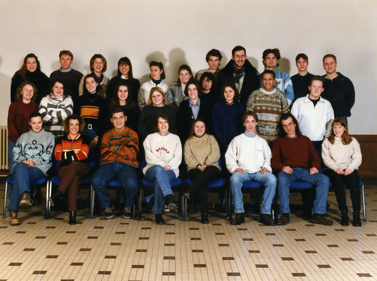 Photo de classe 1ère année BTS COMPTA année 1996- 1997 de 1996, BTS ...