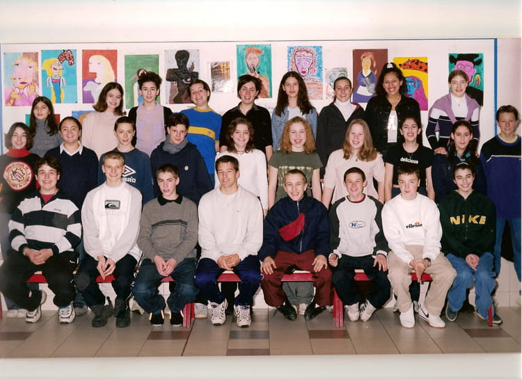 Photo de classe 3ème A de 2000, Collège Pierre Brossolette - Copains d
