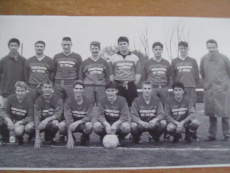 Photo de classe US ST DENIS D ANJOU de 1990, Us Saint Denis D'anjou Copains d'avant