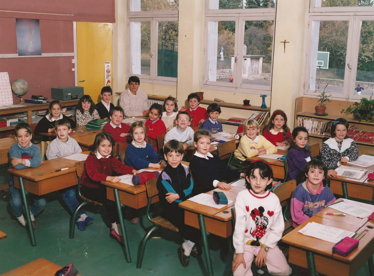 Photo de classe CE1 de 1991, Pensionnat Saintanne Copains d'avant