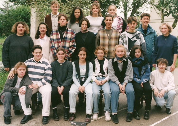 Photo de classe 3èmeT 1995/96 de 1995, Collège L'assomption Copains d