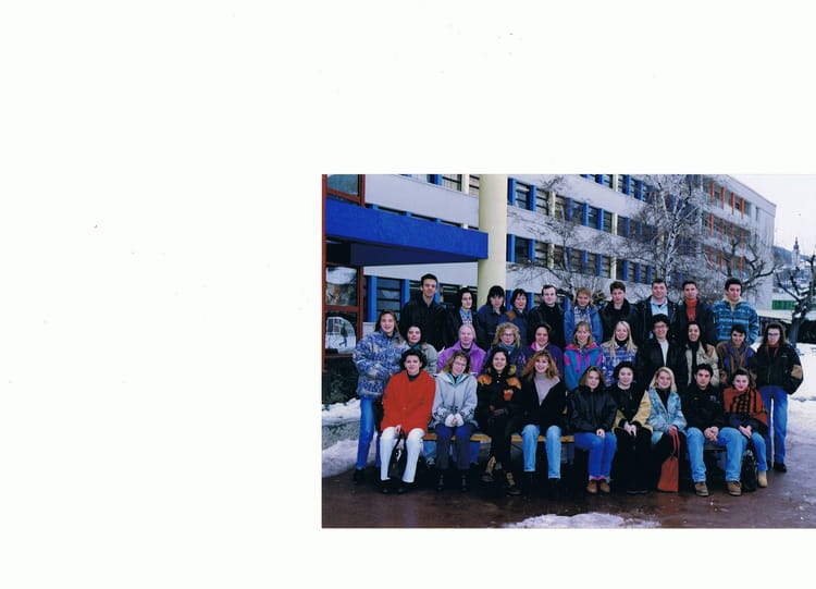 Photo de classe BTS COMPTA 2IEME de 1996, Lycée Jean Moulin - Copains d ...