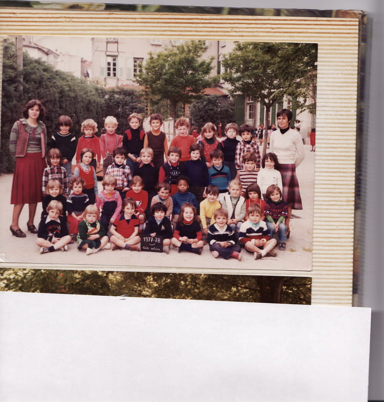 Photo de classe Ps maternelle de 1977, ECOLE SAINT APOLLINAIRE