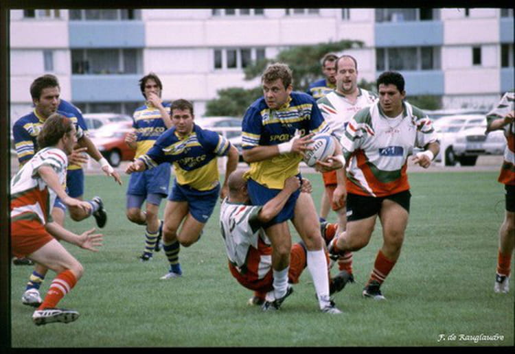 Photo de classe Junior plaisir de 1983, PLAISIR RUGBY CLUB - Copains d