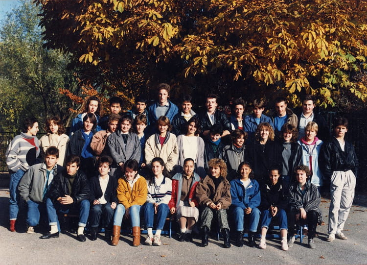 Photo De Classe Lycée Gabriel Fauré Premiere G4 1986 87 De 1987 Photo De Classe Lycée Gabriel Fauré Premiere G4 1986 87 De 1987