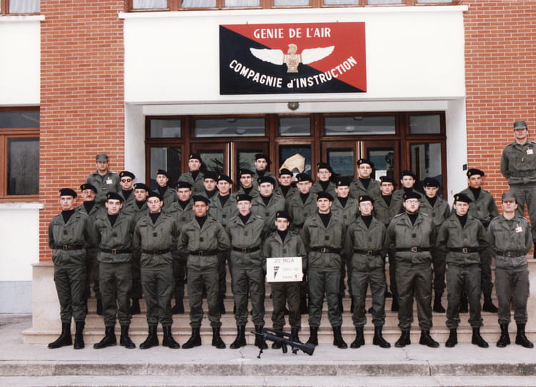 Photo de classe 25 eme RGA de 1970, Genie De L'air - Copains d'avant