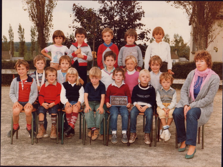 Photo de classe CP de 1983, Ecole Primaire Garçons - Copains d'avant