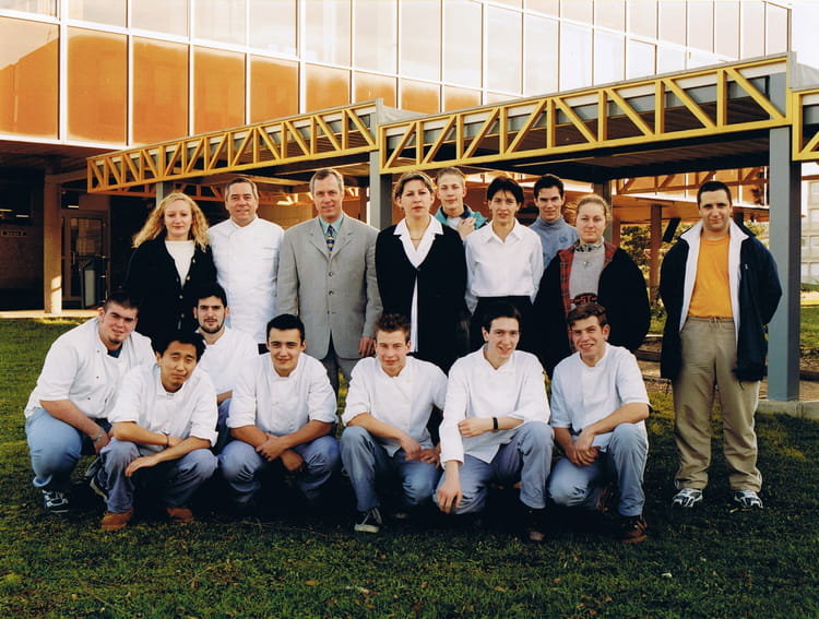 Photo de classe B E P 2 F de 1999, CFA HILAIRE DE Copains