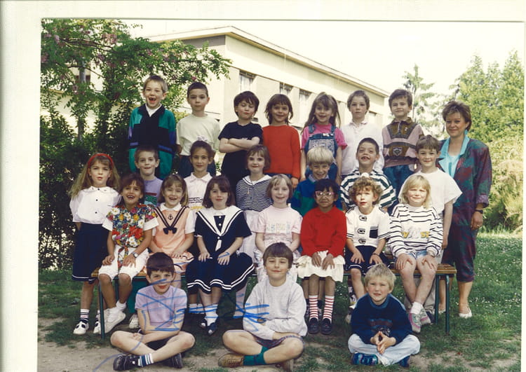Photo de classe CP 1990-1991 de 1991, ECOLE GEORGES BRASSENS - Copains ...