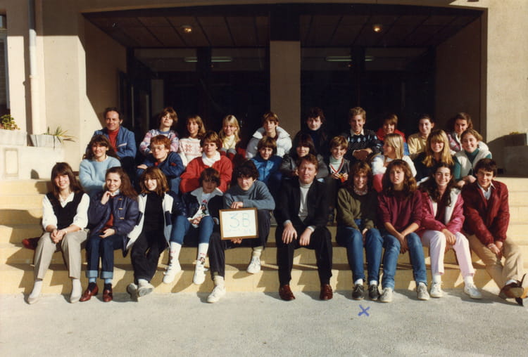 Photo de classe 3°B de 1982, Collège De La Colle Sur Loup Copains d'avant