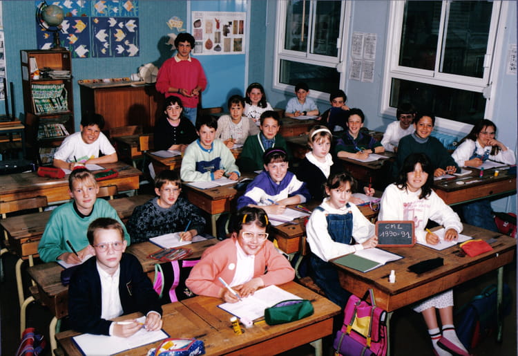 Photo de classe Classe de CM2 1990-1991 de 1990, ECOLE JEAN MACE ...