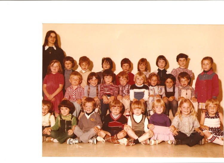 Photo de classe Maternelle de 1978, Ecole Sainte Therese (Couilly Pont