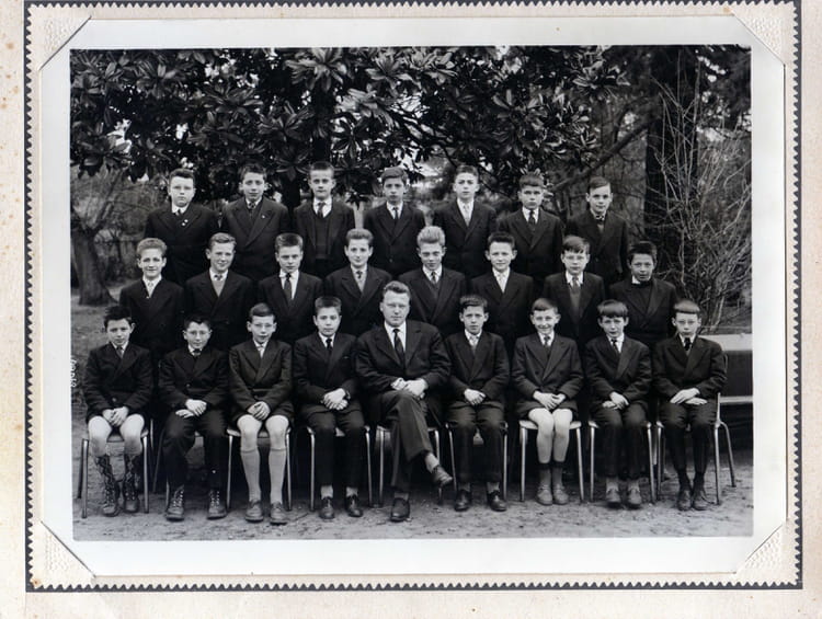 Photo de classe 5° 1, 1958/59 de 1959, Lycée Notredame De Stecroix Copains d'avant