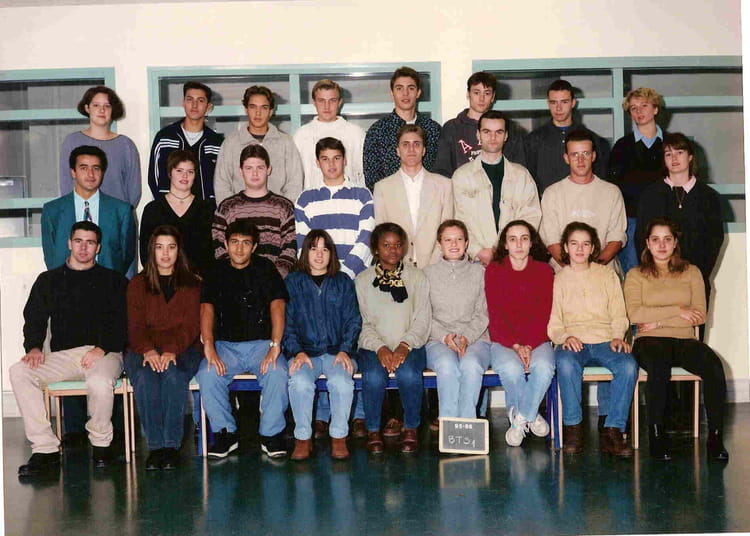 Photo de classe BTS 1 de 1995, Léonard De Vinci - Copains d'avant