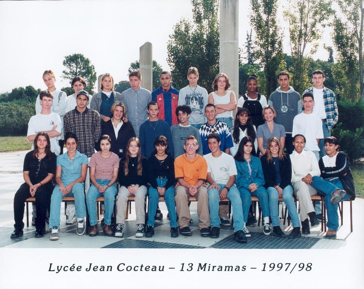 Photo de classe 2 nd de 1997, Lycée Jean Cocteau - Copains d'avant