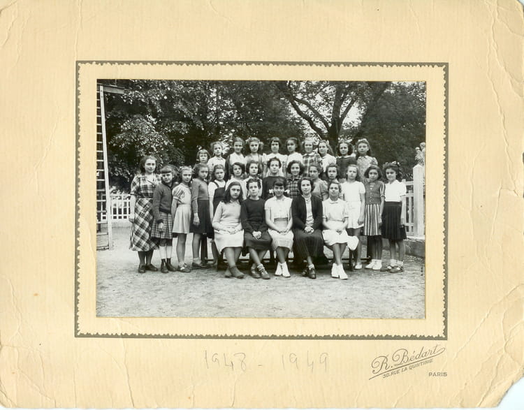 Photo de classe CM2 de 1949, ECOLE SAINTE CLOTILDE Copains d'avant