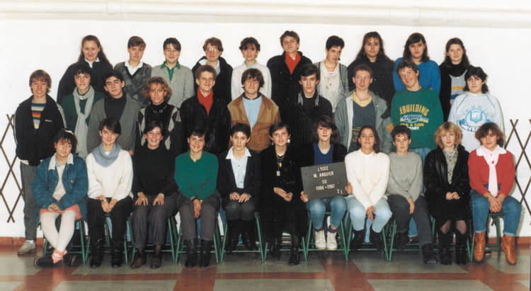 Photo de classe Seconde de 1987, Lycée Michel Anguier - Copains d'avant