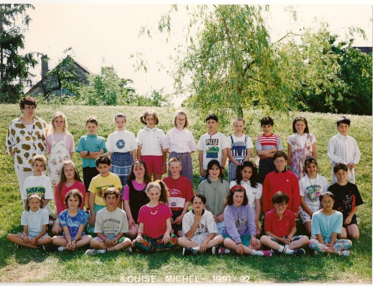 Photo de classe CM2 de 1991, ECOLE LOUISE MICHEL - Copains d'avant