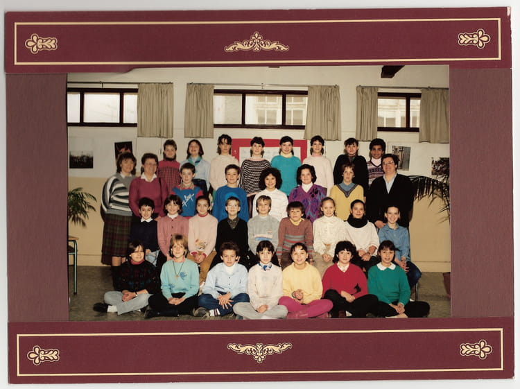 Photo de classe 6 ème A 8586 Sannois de 1985, COLLEGE NOTRE DAME