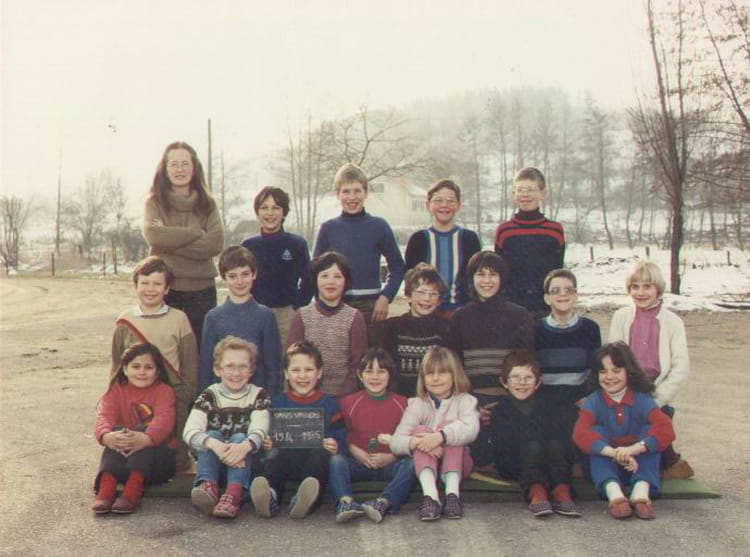 Photo de classe CE 2 de 1985, Ecole Primaire (Sans Vallois) Copains d