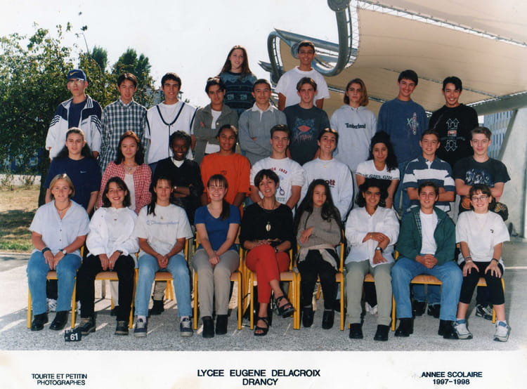 Photo de classe 2nde de 1998, Lycée Eugène Delacroix Copains d'avant