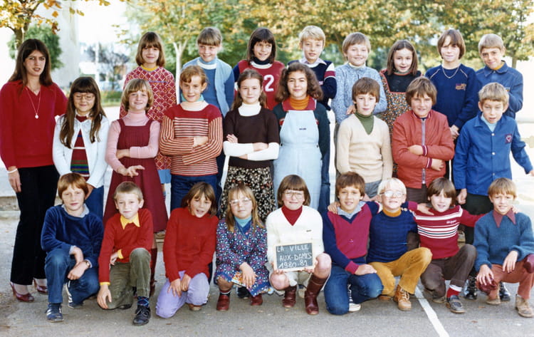 Photo de classe CM1 CM2 de 1981, ECOLE MARIE CURIE - Copains d'avant