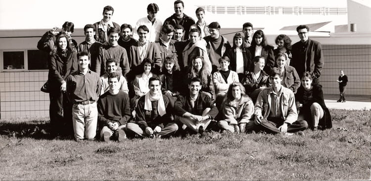 Photo de classe 1 ANNEE DE BTS ACTION CO de 1992, Saliège - Copains d'avant