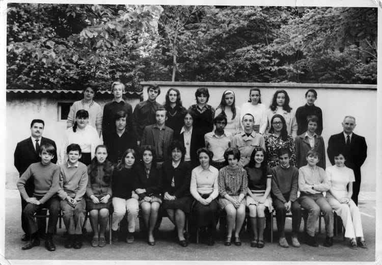 Photo de classe 3A de 1970, ECOLE PAUL BERT Copains d'avant
