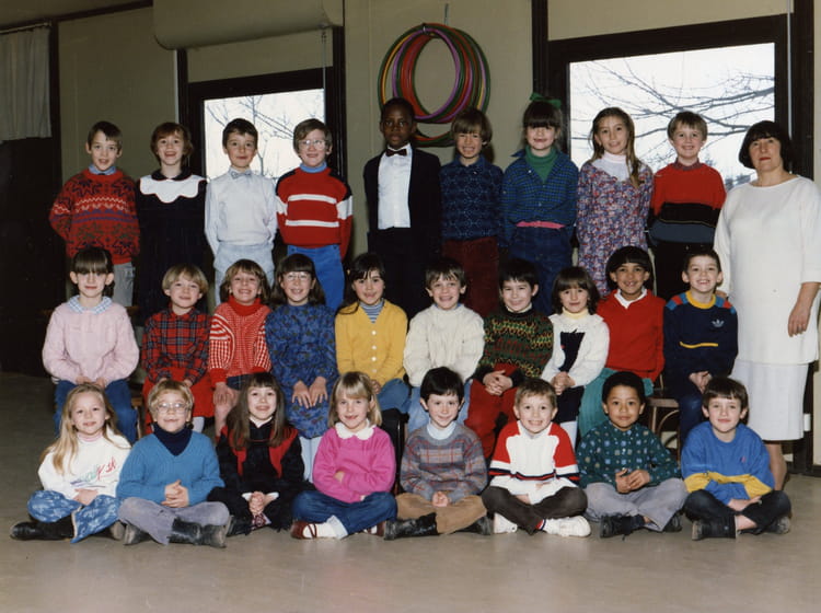 Photo de classe Cp de 1986, ECOLE NOTRE DAME DU BON CONSEIL Copains d