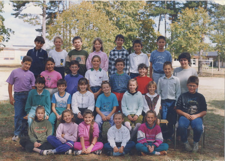 Photo de classe CM2 1990/1991 de 1990, ECOLE PRIMAIRE - Copains d'avant